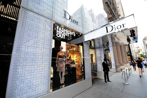 dior chicago opening|dior store gold coast chicago.